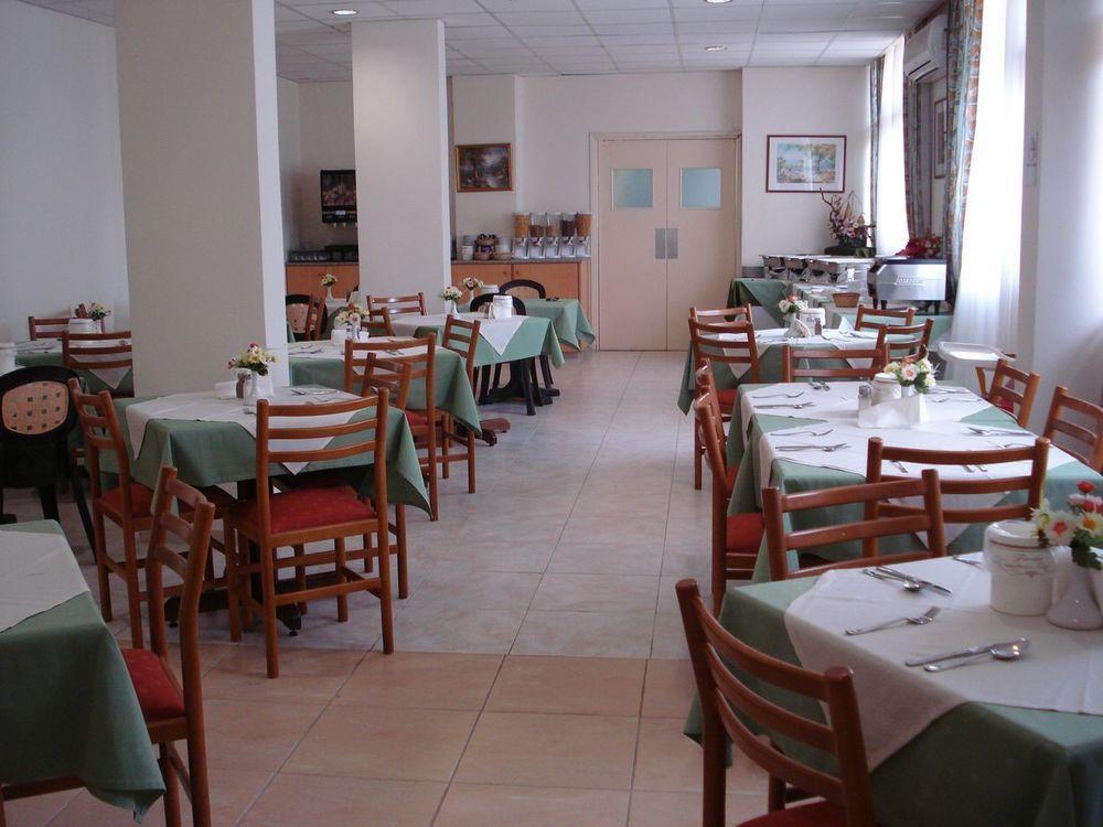 Harry'S Hotel Protaras Zewnętrze zdjęcie