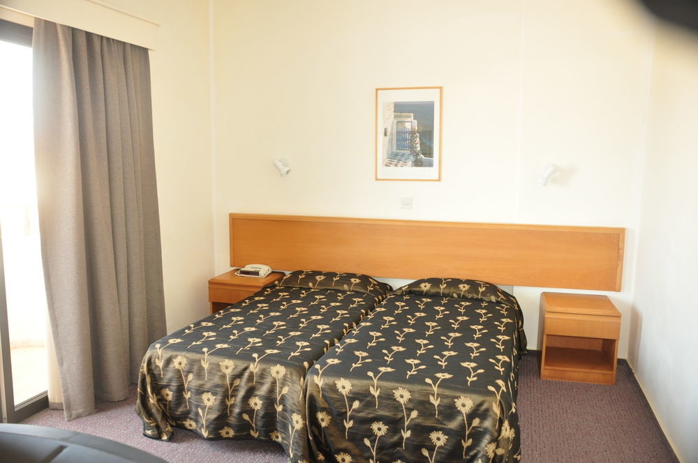 Harry'S Hotel Protaras Zewnętrze zdjęcie